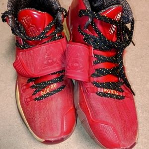 Jordan Sneakers, Red, M9.5